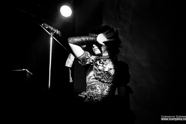 1 ���, ��, ������, Tokio Decadance, Kaya, J-rock