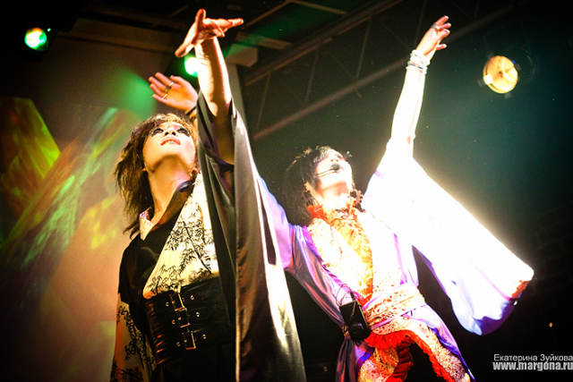 1 ���, ��, ������, Tokio Decadance, Kaya, J-rock